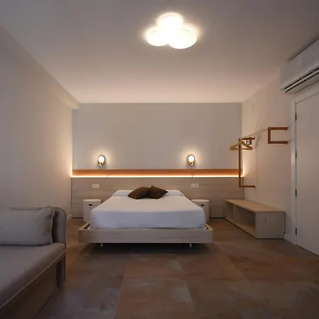 Otel El Cami