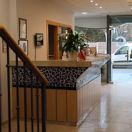 El Cami 호텔 캠브릴스