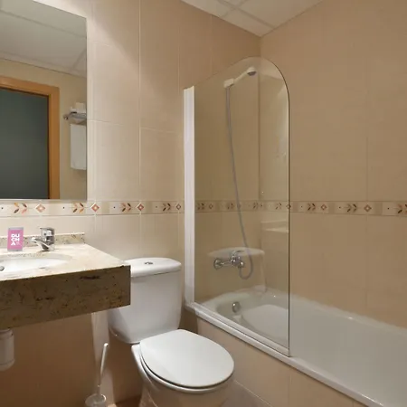 El Cami 호텔 캠브릴스