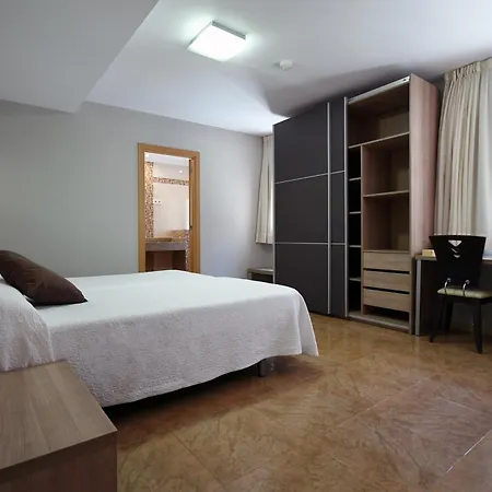 El Cami 坎布里尔斯