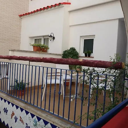 El Cami Hotel *